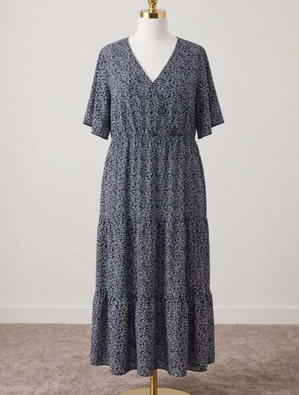 Keluummi Women's Plus Size 30 6X V-Neck Floral Tiered Maxi Dress with Pockets